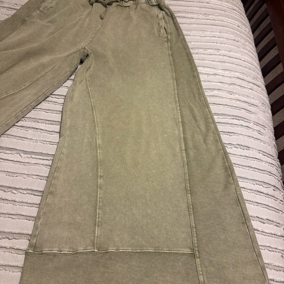 Three Bird Nest Sage Green Wide Leg Pant - Picture 7 of 8